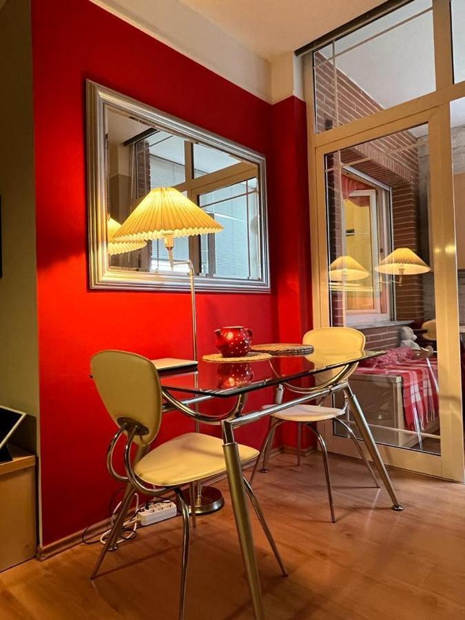 Cherry Apartment Tiranë Ngoại thất bức ảnh
